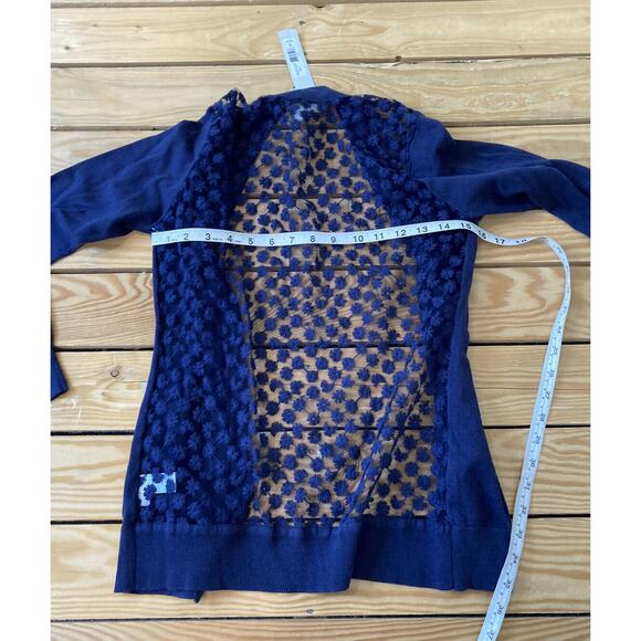 NWT $34.99 DE Collection Bouquet Cardigan Size Small Women’s Navy - Picture 7 of 8